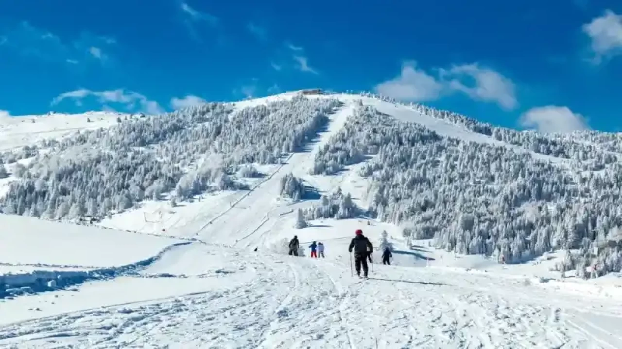 Kartepe'de Kar Kalınlığı Şaşırttı