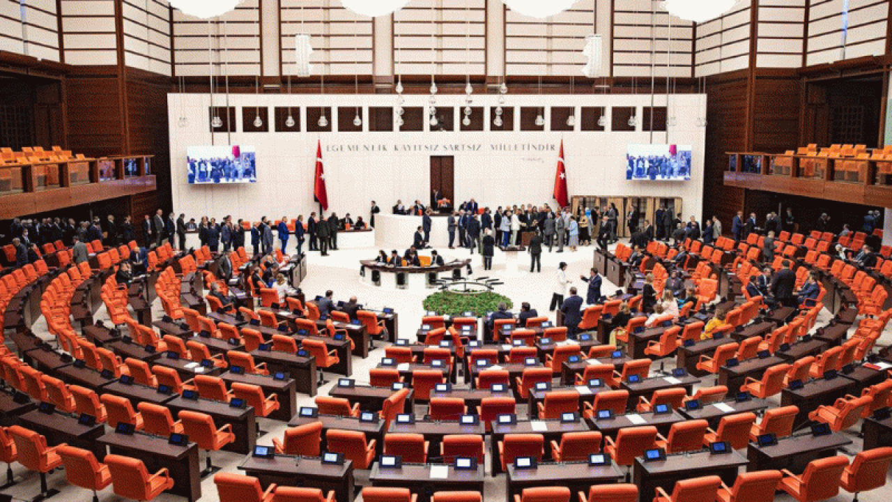 İsrail-Gazze Önergesi AKP ve MHP Oylarıyla Reddedildi