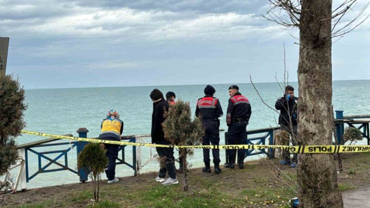 Düzce'ye Tatile Gelen Adamın Cesedi Akçakoca Sahilinde Bulundu 6