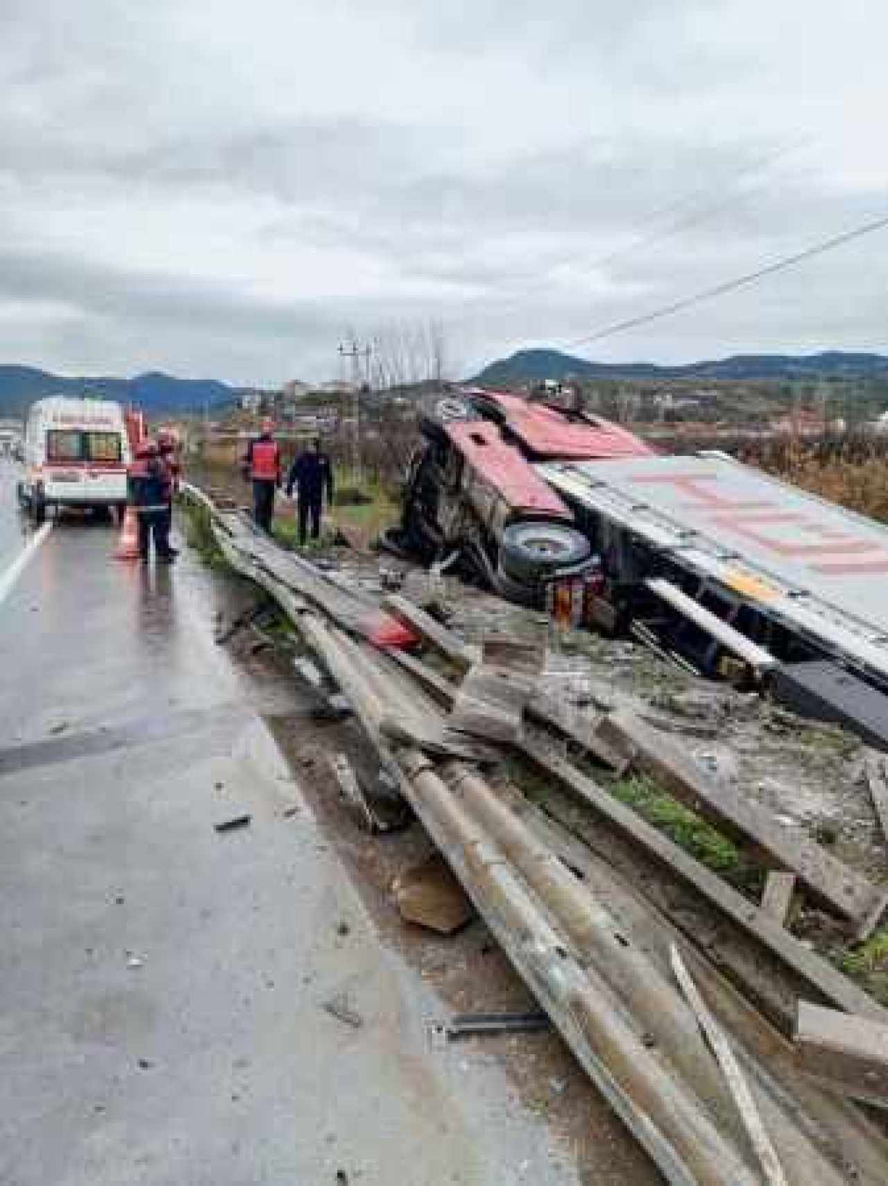 Kazayı Gördü, Kayda Alarak Spiker Gibi Anlattı! 3