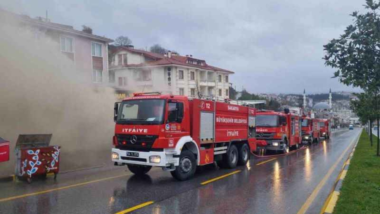 Sakarya'da Spor Salonunda Çıkan Yangın Söndürüldü 5