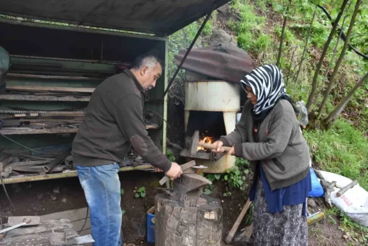 Sakarya'da Seyyar Demirci...