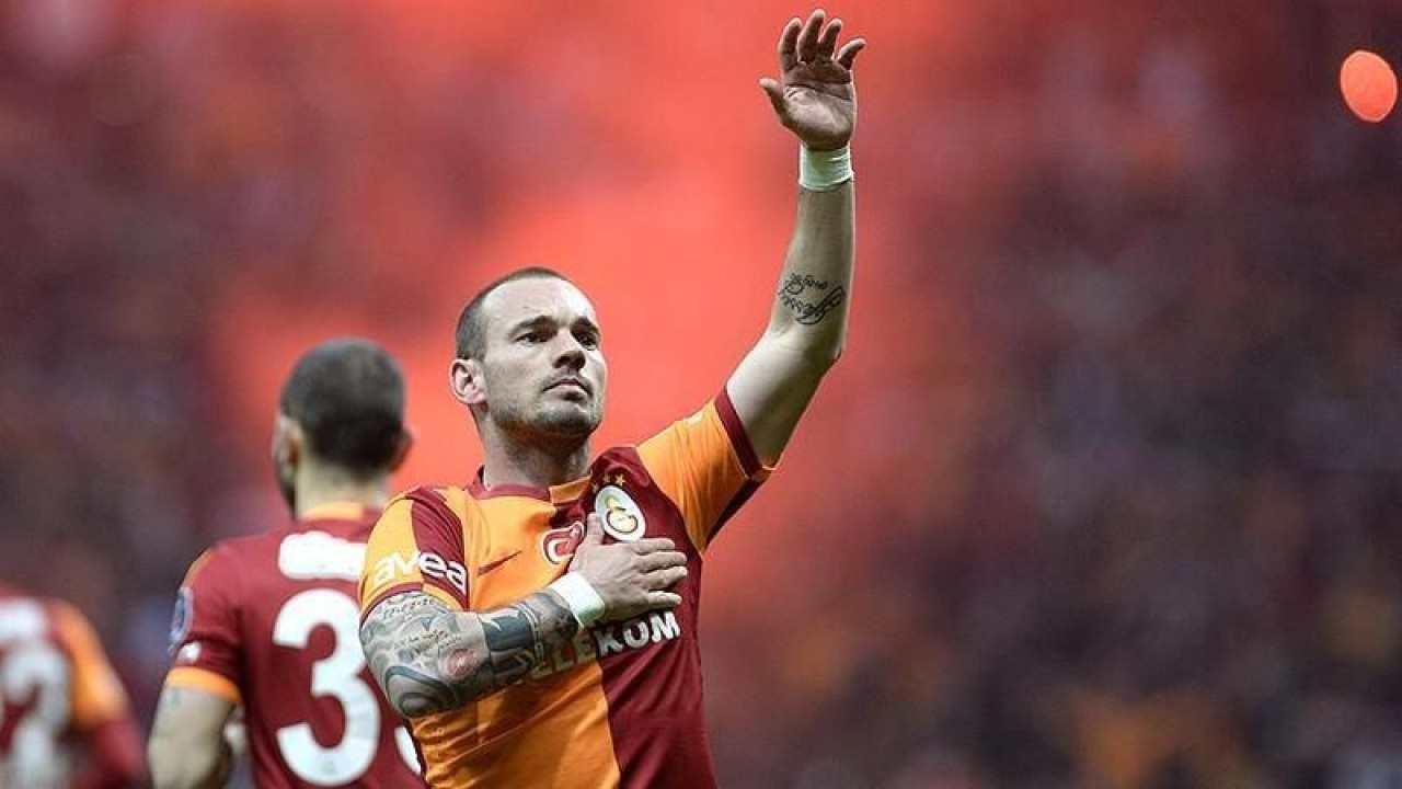 Galatasaray Transferi Bitirdi! Bomba İsim İstanbul'a Geldi...