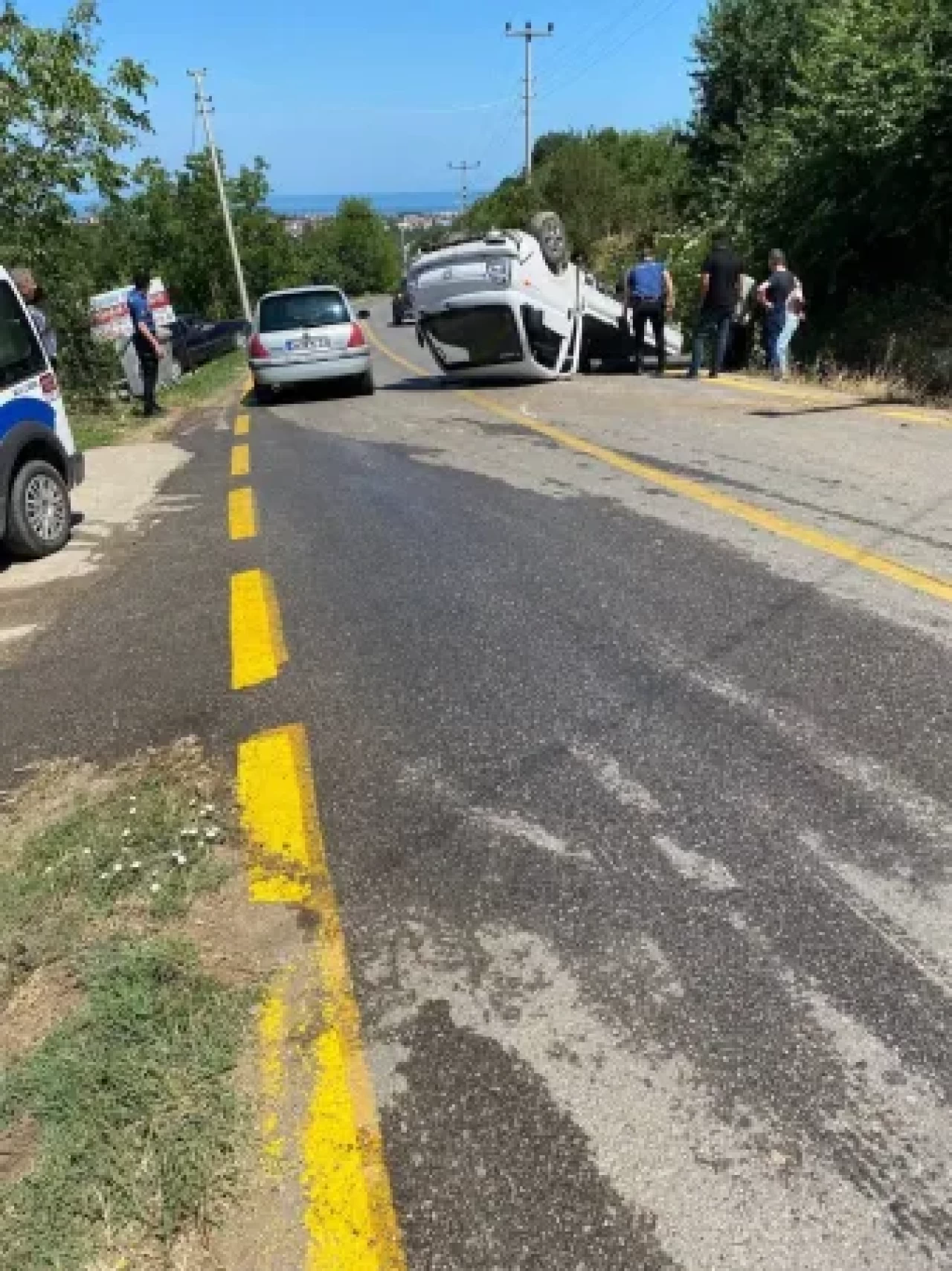 Sakarya’da Feci Kaza Kamyonet Takla Attı