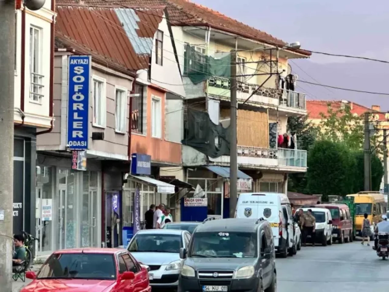 Sakarya'da Kahvehane Kavgası 2 Yaralı 