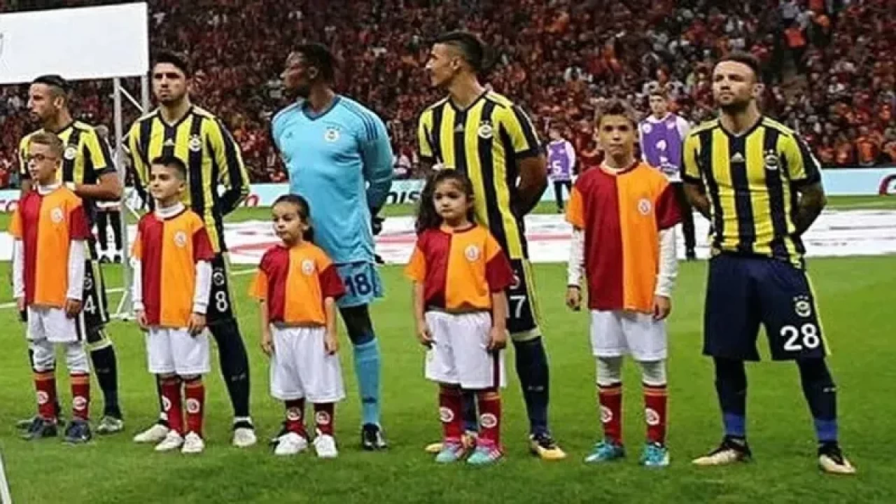 Futbolcular Neden Çocuklarla Sahaya Çıkar?