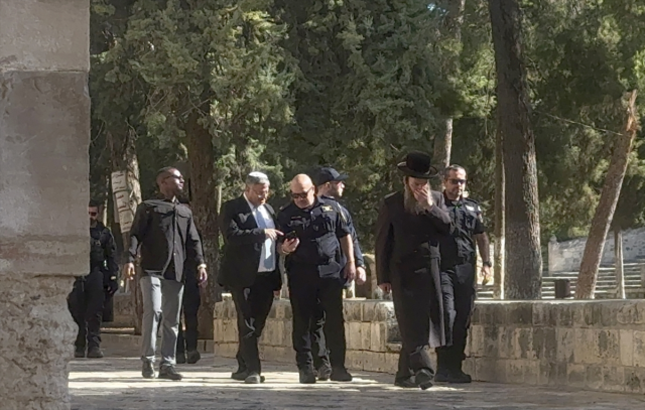 İsrail Güvenlik Bakanı'nın Şok Eden Mescid-i Aksa Baskını! Ben-Gvir'den Provokatif Ziyaret