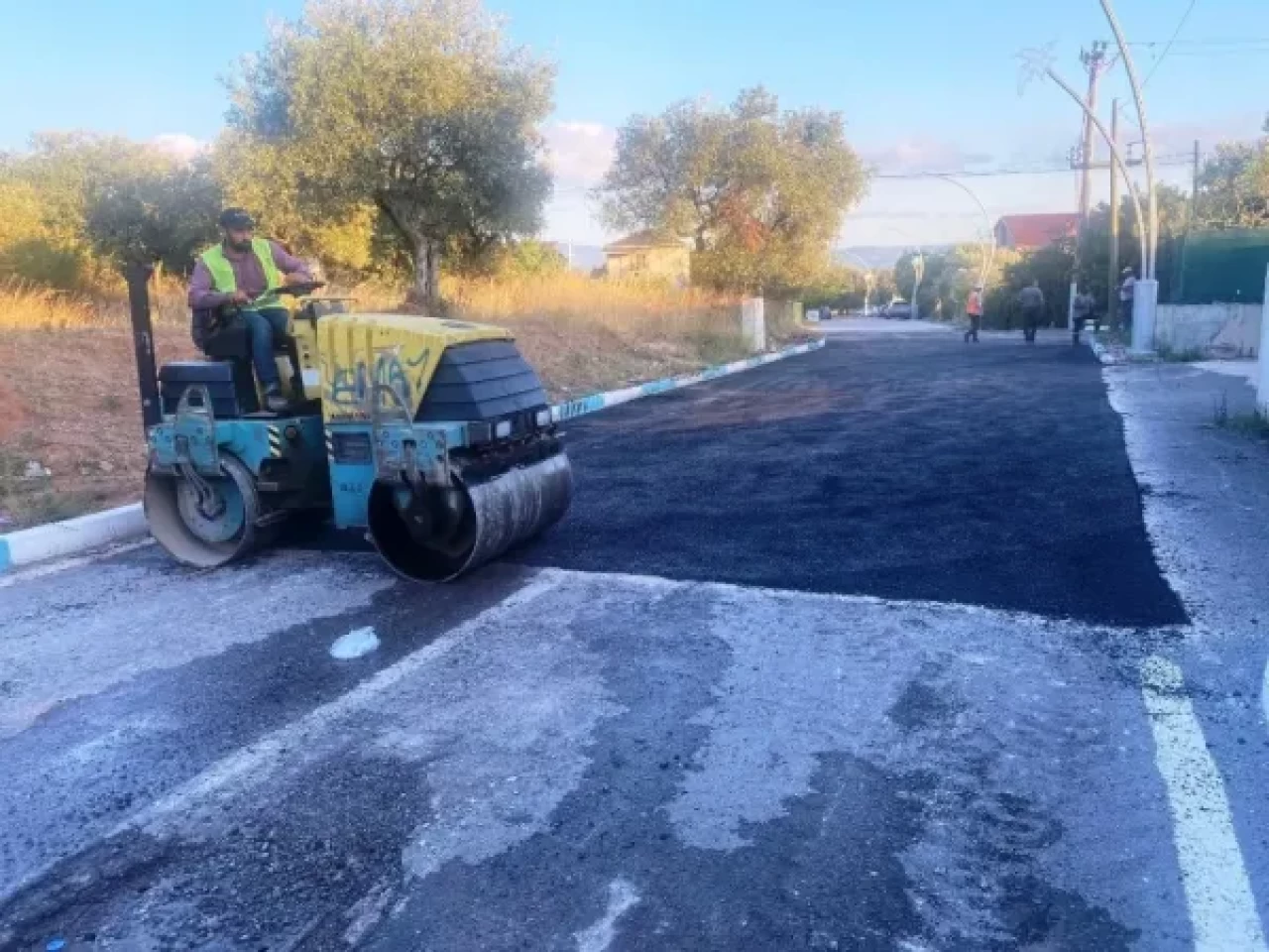 Dilovası’nda Asfalt Çalışmaları Başladı