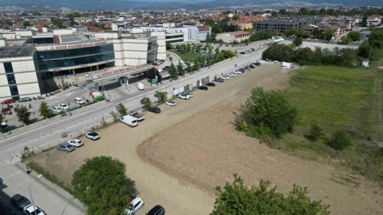 Düzce Belediyesi Şehrin İhtiyaçları Doğrultusunda Çalışmalarını Sürdürüyor