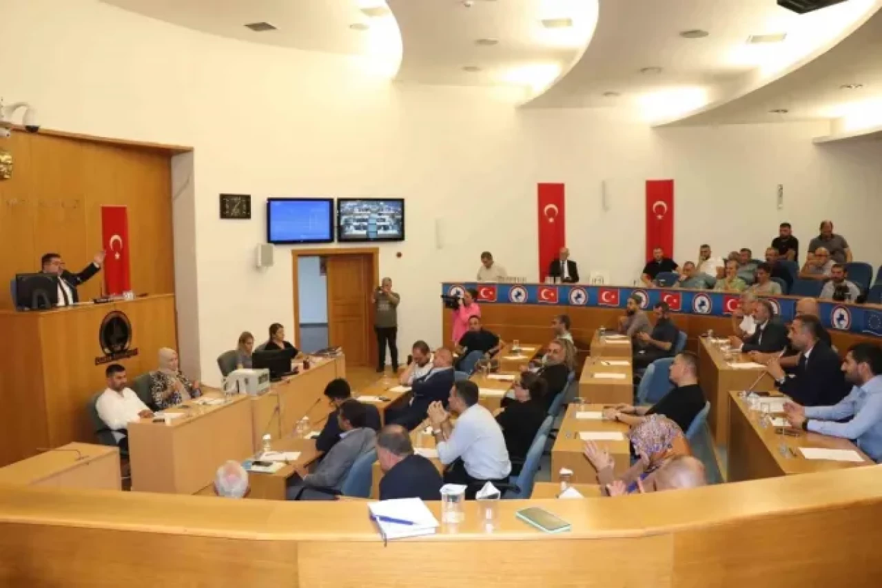 Düzce Belediye Meclisi 21 Gündem Maddesini Görüştü