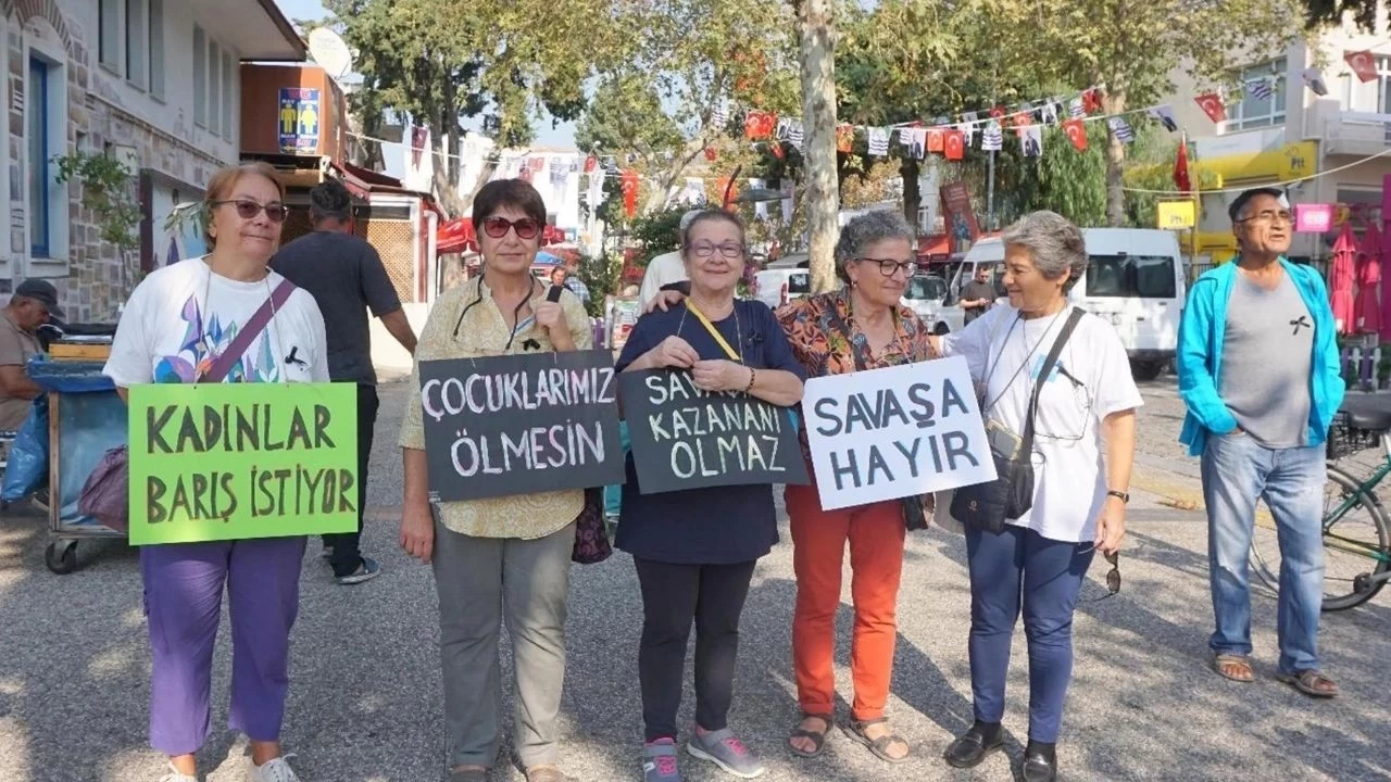 Kocaeli’de Kadınlar, Artan Cinayetlere Karşı Seslerini Yükseltti