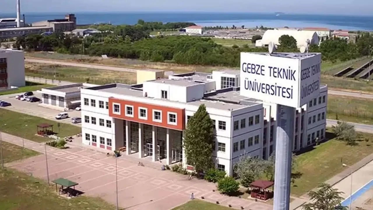 Kocaeli GTÜ’de Bağımlılık Seminerleri! Gençler Farkındalık Kazandı