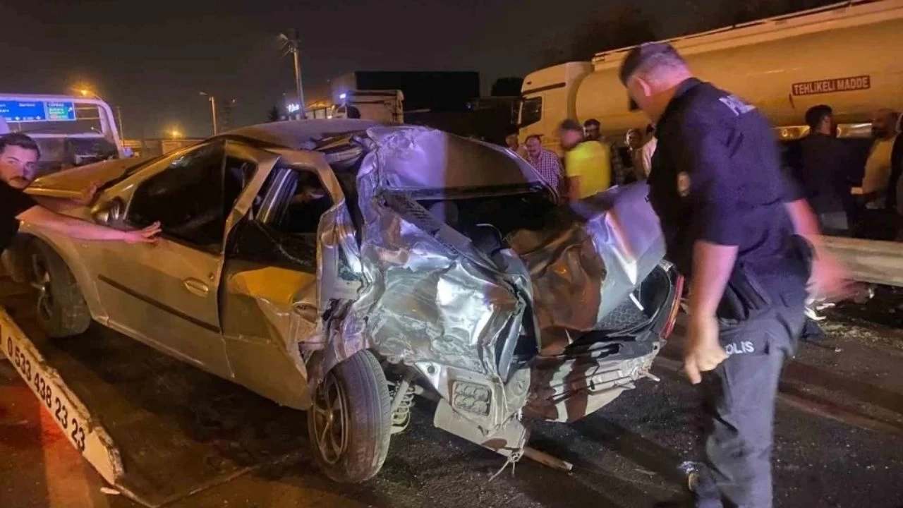 Kocaeli’de Arka Arkaya Trafik Kazalarında 2 Kişi Ağır Yaralandı