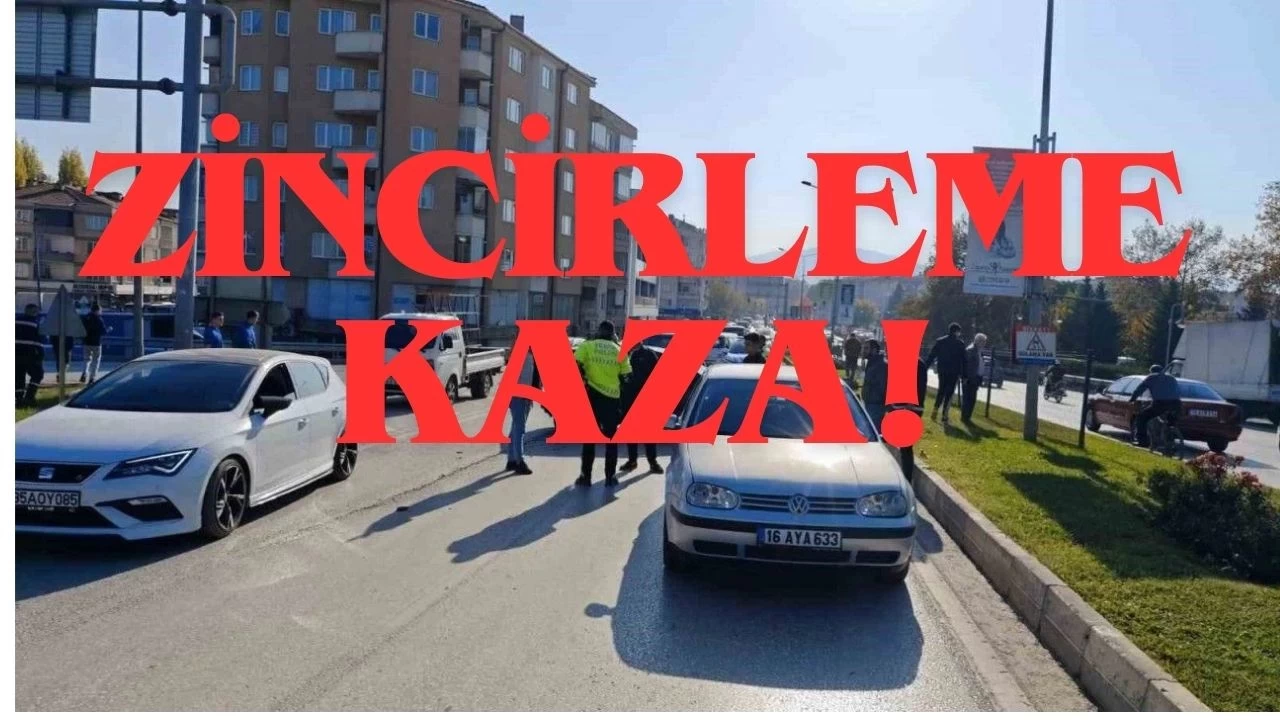 Bursa İnegöl’de Zincirleme Kaza! 2 Kişi Yaralandı