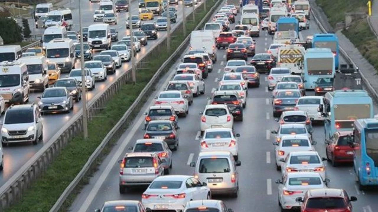 Basın Ekspres Yolu Trafik Kazalarında Zirvede! Kamuoyuna Çağrı Yapıldı