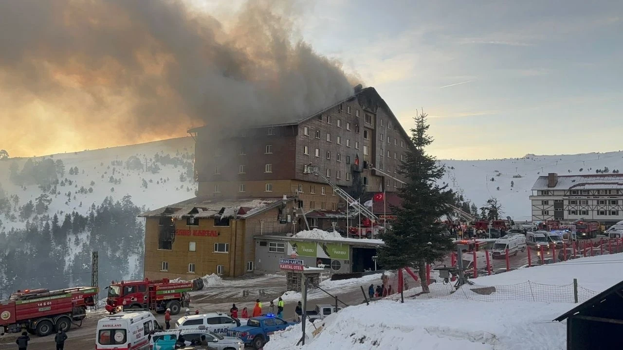 Bolu Kartalkaya'da otel yangını: Son durum ve kurtarma çalışmaları