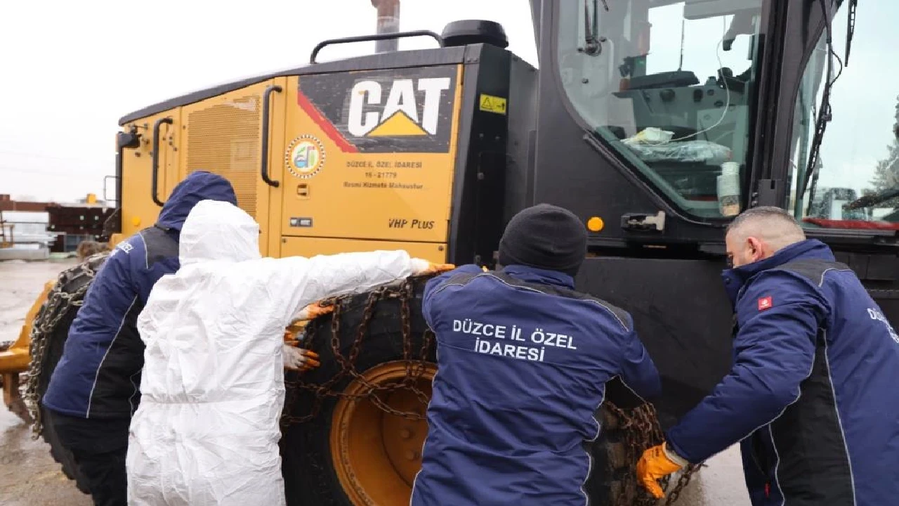 Düzce'de kar hazırlığı tamam: 69 araç ve 172 personel görev alacak