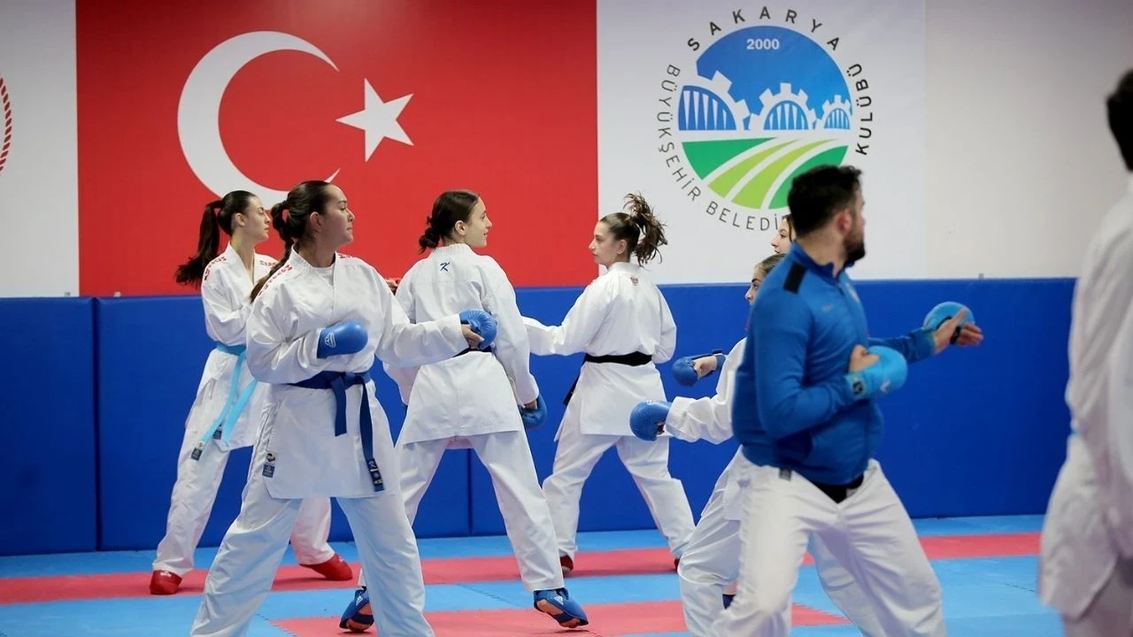 Sakarya Büyükşehir Belediyesi Spor Kulübü Başkanı Enes Zengin Trabzon'daki karate maçı öncesi açıklama yaptı