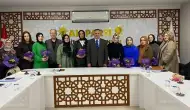 AK Parti İzmit Kadın Kolları ilk yönetim kurulu toplantısını yaptı