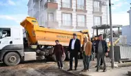 Kocaeli Kartepe ilçesine bağlı İstasyon Mahallesi'ne toplam 280 ton asfalt yapıldı