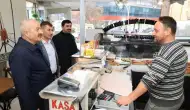 Kocaeli Gebze Belediye Başkanı Zinnur Büyükgöz mahalle sakinleriyle buluştu