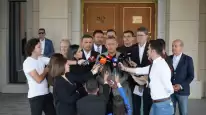 CHP Genel Başkanı Özgür Özel, ABD Seyahati Öncesinde Basın Mensuplarına Açıklama Yaptı