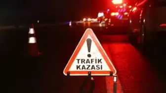 Kocaeli Kartepe'de Araç Kontrolü Kaybetti! Tavuk Dükkânına Çarptı