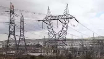 Kocaeli'de Yarın Elektrik Yok, 11 İlçede Elektrik Kesintisi