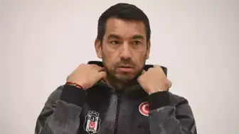 Hasan Arat Açıkladı! Beşiktaş'ta Giovanni van Bronckhorst İçin Son Kararı Hüseyin Yücel Verecek