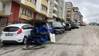 Ankara'da Korkunç Kaza! Yokuşta Geri Kayan Kamyonet Dehşet Saçtı