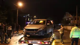 Sakarya Akyazı'da trafik kazasına neden oldu, hemen kaçtı: 3 yaralı