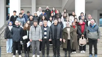 Liseli öğrencilerden Düzce Üniversitesi’ne anlamlı ziyaret