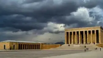 Piraziz doğumlu Gülizar Altunbaş Öztürk emekli oldu: Emekli olur olmaz Anıtkabir'e koştu