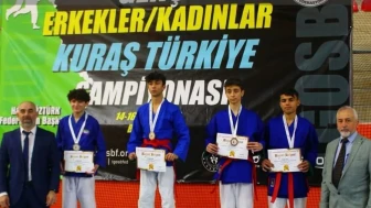 Düzceli sporcular Kuraş Türkiye Şampiyonası’ndan madalyalarla döndü