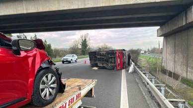 Kaza Anadolu Otoyolu Düzce Geçişinde Meydana Geldi: 2 Yaralı