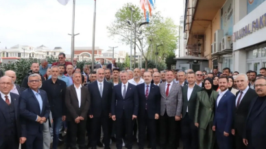 AK Parti Kocaeli İl Teşkilatı’nda Bayramlaşma