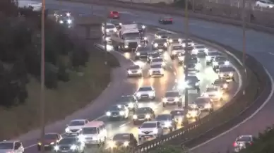 Kocaeli’de Bayram Dönüşü Trafik Yoğunluğu