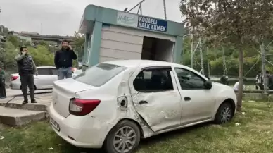 İzmit'te Araç Halk Ekmek Büfesine Tosladı... 2 yaralı