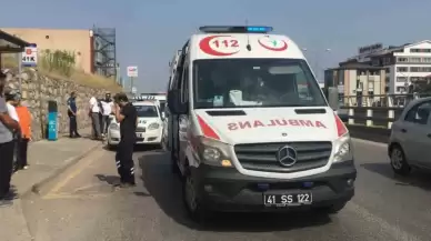 Kocaeli Körfez'de Araca Çarpmamak İçin Ani Fren Yapınca...