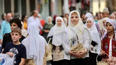 Kocaeli Körfez'de 50. Altın Kiraz Festivali coşkuyla başladı