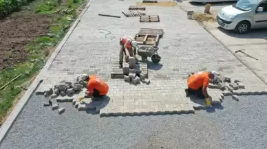 Başiskele’de Parke Yol Çalışmaları Devam Ediyor