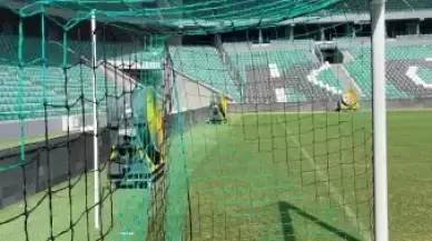 Kocaelispor Stadyumu'nun Yeni Kale Fileleri Büyüledi! (Yeşil Siyah)