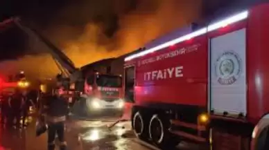 Kocaeli İzmit İlçesi Plajyolu Mahallesi’nde Yangın