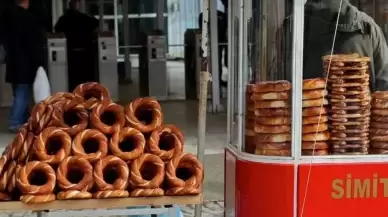 Kocaaeli İzmit'te Simit Tezgahı Kiraları El Yakıyor! Küçük Esnaf Yüksek Fiyatlardan Dertli