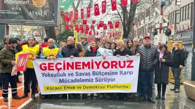 İzmit’te “Geçinemiyoruz” mitingi düzenlendi