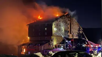 Bolu Kartalkaya'daki otel yangını devam ediyor: Ekipler söndürme çalışmalarını bırakmadı