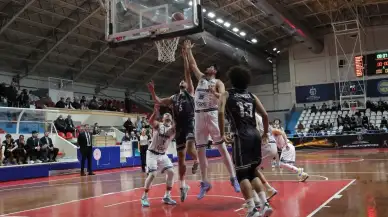 Türkiye Basketbol 2. Ligi A grubu Kocaeli BŞB Kağıtspor, Ankara Genç Akademi’yi 75-66 mağlup etti