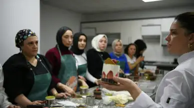 Çayırova'da pasta şefleri yetişiyor:  Çayırova Belediyesi'nin pastacılık kursuna yoğun ilgi