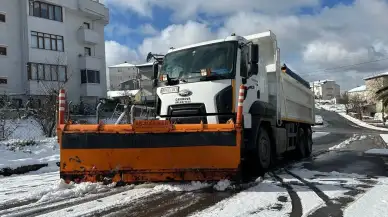 Kocaeli Çayırova'da kar için teyakkuza geçildi: Ekipler 7/24 sahada bekliyor