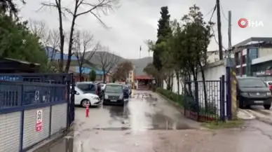 Kocaeli’de fabrikada iş kazası: İşçinin bacağı demirlerin arasında sıkıştı